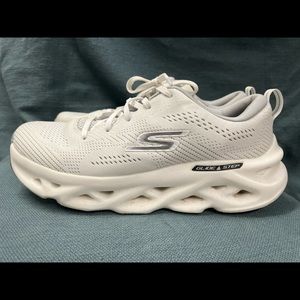 Skechers Go Run Swirl Tech